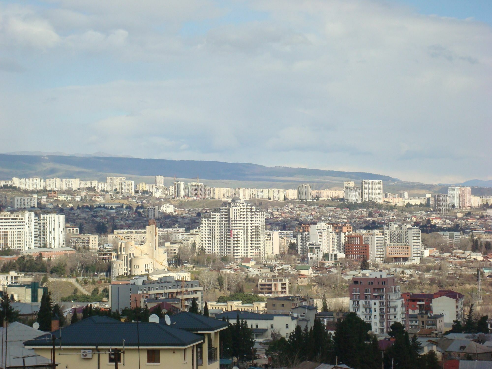 Hotel My Garden Tiflis Exterior foto